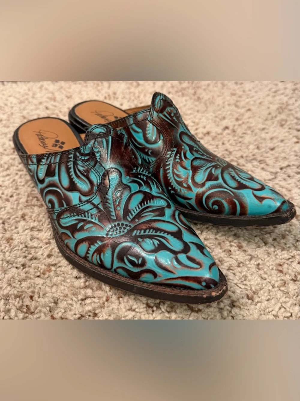 Patricia Nash Tooled Leather Pointed Toe Mules, Brown/Turquoise, Size 5.5 - Picture 3 of 9